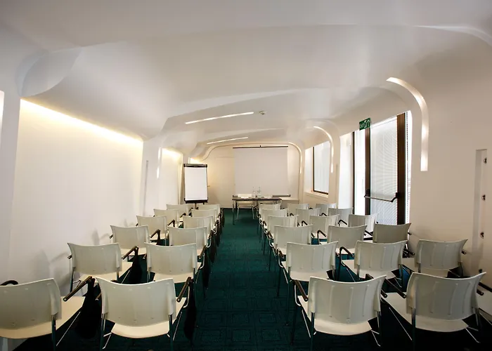 Albani Hotel 4*