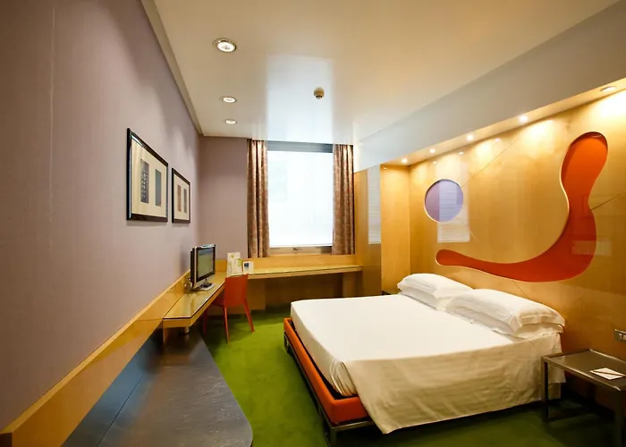 Hotel Albani 4*